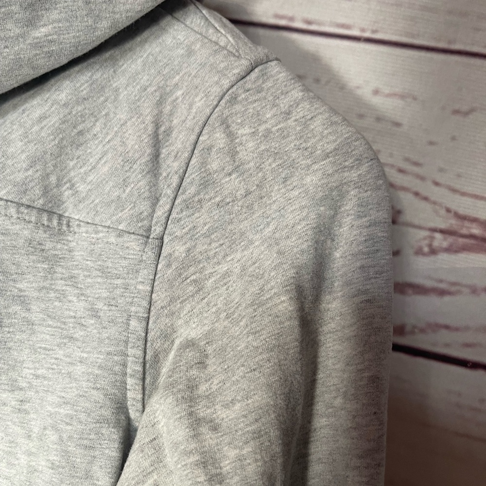 Lululemon Split Pullover Heathered Light Grey / S… - image 3